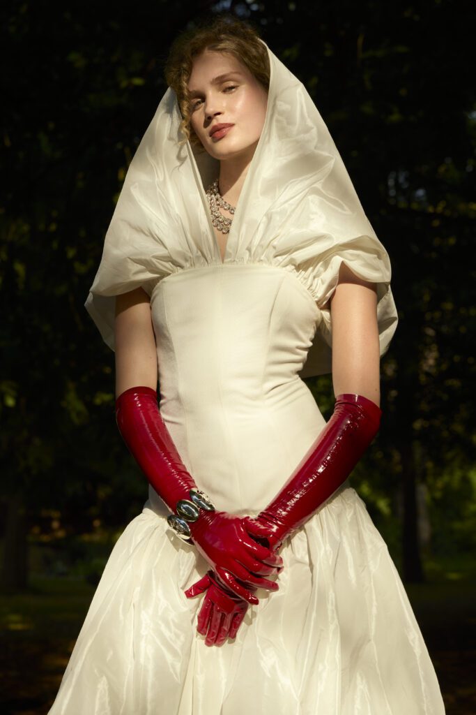 Ruaa Elmansuri's Hooded Corseted Ivory Gown Featured in La Botanica Magazine